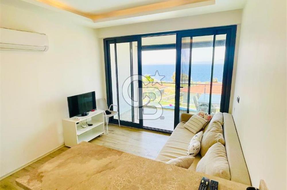 ÇEŞME AYASARANDA FULL DENİZ MANZARALI KİRALIK REZİDANS DAİRE