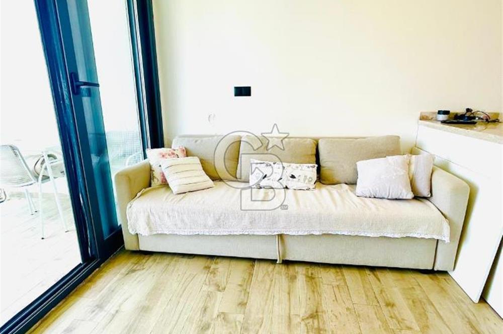ÇEŞME AYASARANDA FULL DENİZ MANZARALI KİRALIK REZİDANS DAİRE