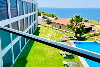 ÇEŞME AYASARANDA FULL DENİZ MANZARALI KİRALIK REZİDANS DAİRE