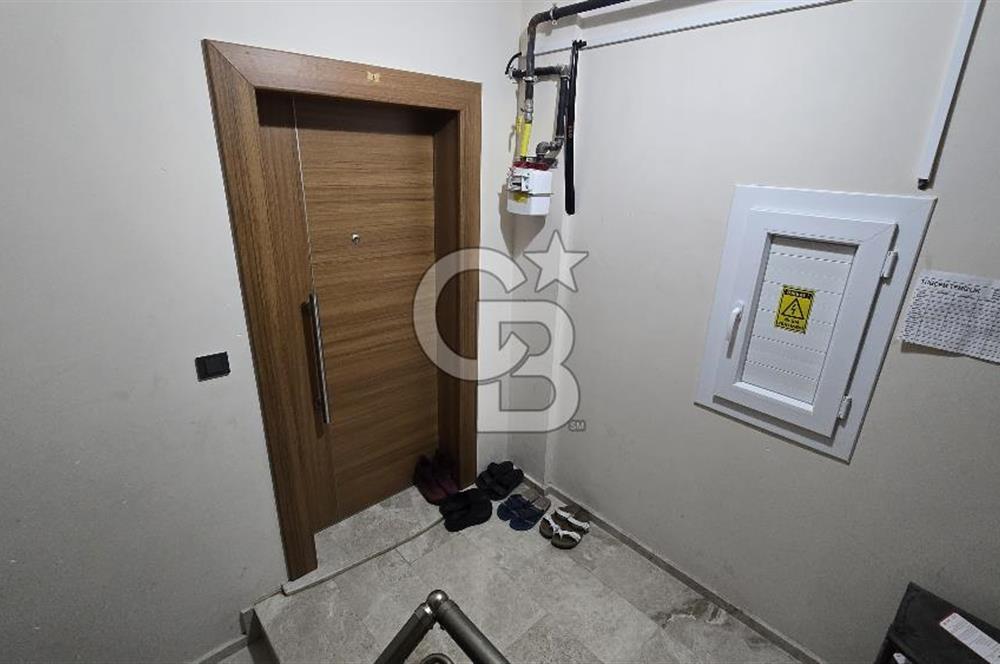 ALİAĞA FEN BİLİMLERİ YAKINI SATILIK AÇIK OTOPARKLI 3+1 DAİRE 