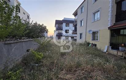 ALİAĞA FEN BİLİMLERİ YAKINI SATILIK AÇIK OTOPARKLI 3+1 DAİRE 