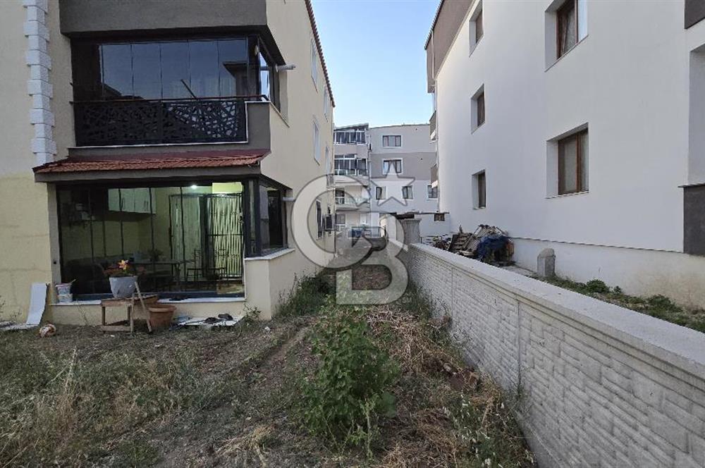 ALİAĞA FEN BİLİMLERİ YAKINI SATILIK AÇIK OTOPARKLI 3+1 DAİRE 