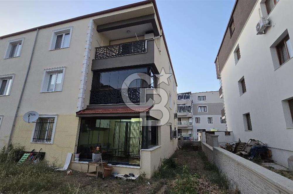 ALİAĞA FEN BİLİMLERİ YAKINI SATILIK AÇIK OTOPARKLI 3+1 DAİRE 