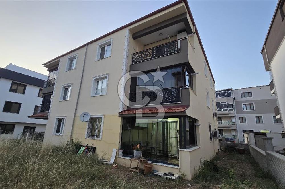 ALİAĞA FEN BİLİMLERİ YAKINI SATILIK AÇIK OTOPARKLI 3+1 DAİRE 
