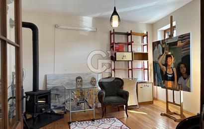 Urla Sanat Sokağın’da Kiralık Taş Ev
