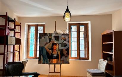 Urla Sanat Sokağın’da Kiralık Taş Ev