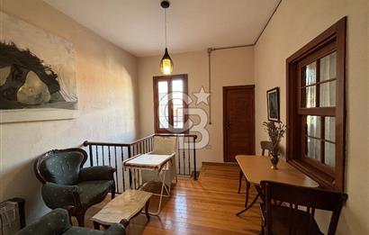 Urla Sanat Sokağın’da Kiralık Taş Ev