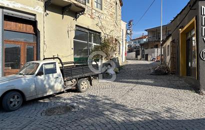 Urla Sanat Sokağın’da Kiralık Taş Ev