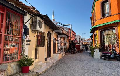 Urla Sanat Sokağın’da Kiralık Taş Ev