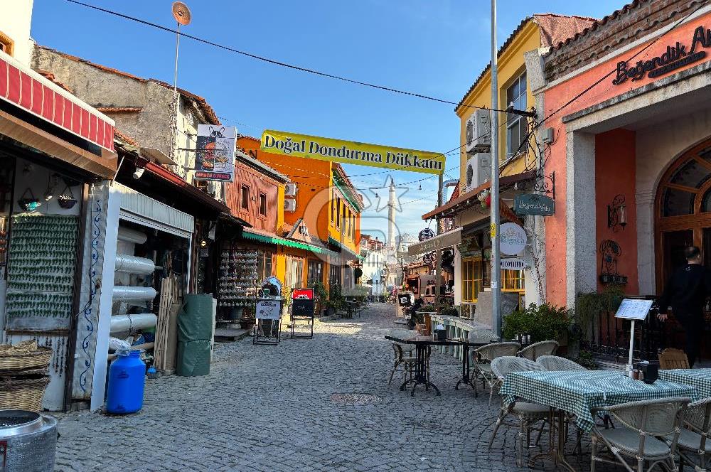 Urla Sanat Sokağın’da Kiralık Taş Ev