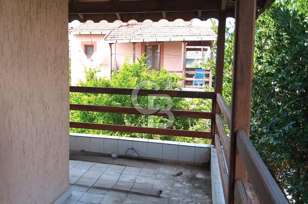 İZMİR URLA İSKELE'DE DENİZE YÜRÜME MESAFESİNDE SATILIK 4+1 DUBLEKS VİLLA
