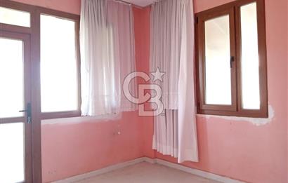 İZMİR URLA İSKELE'DE DENİZE YÜRÜME MESAFESİNDE SATILIK 4+1 DUBLEKS VİLLA