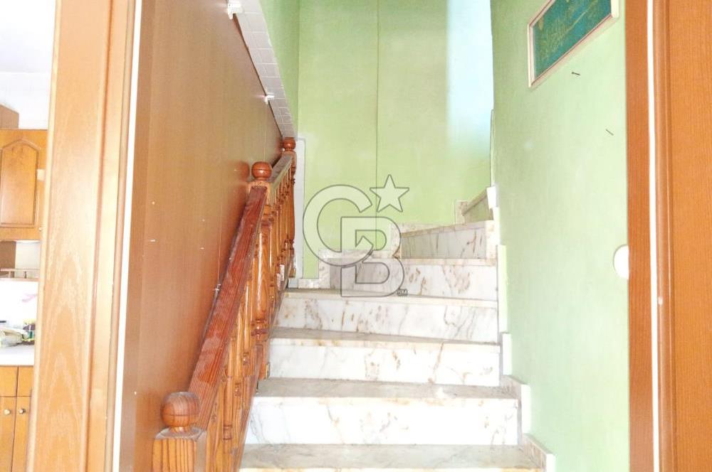 İZMİR URLA İSKELE'DE DENİZE YÜRÜME MESAFESİNDE SATILIK 4+1 DUBLEKS VİLLA