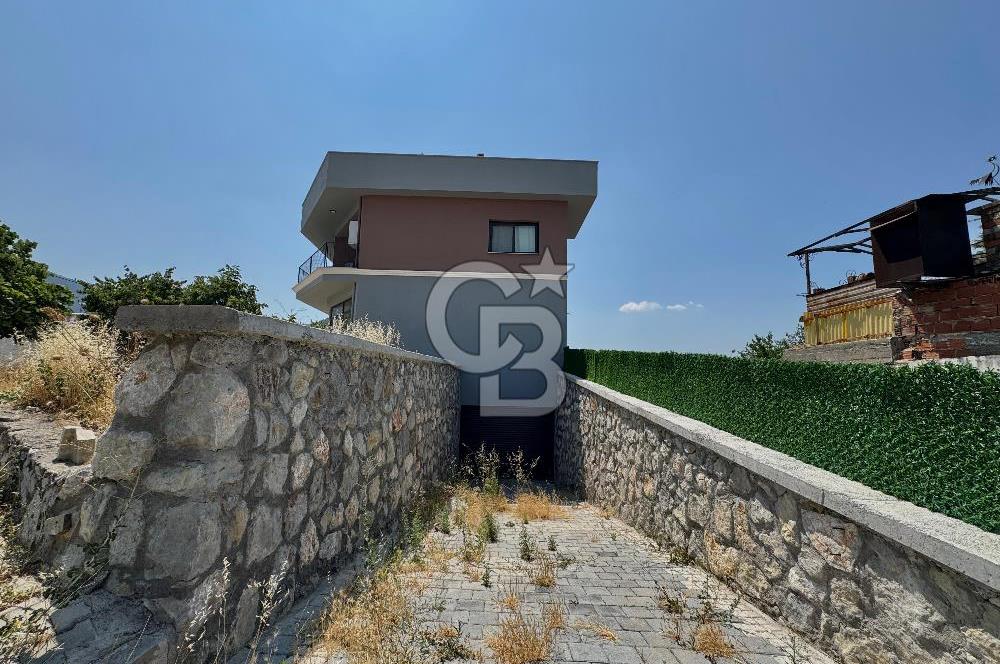 İzmir Buca Kaynaklar'da Satılık Dubleks Havuzlu Fırsat Daire