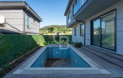 GÜMÜŞTEPE DE 4+1 HAVUZLU MÜSTAKİL VİLLA