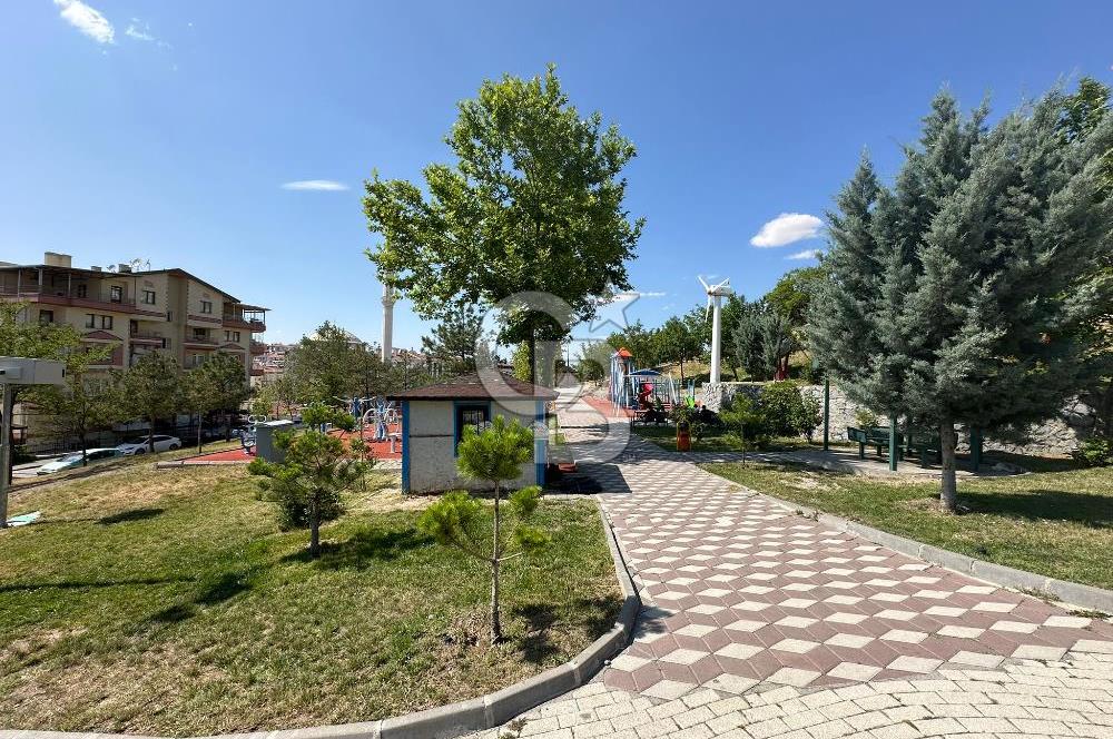 Etimesgut Süvari Mahallesinde Satılık Giriş kat Dublex 3+1 DAİRE
