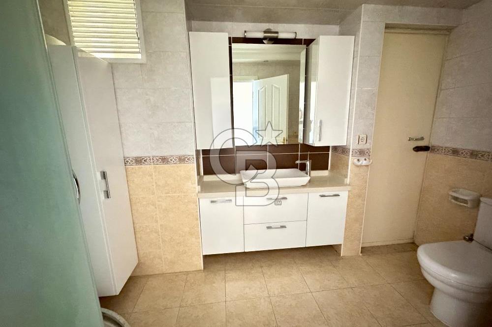 BAĞDAT CADDESİ 2. PARALELİNDE, YÜKSEK KATTA, BALKONLU, TADİLATLI, LÜKS 4+1 DAİRE