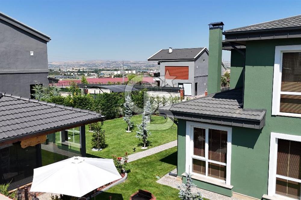 Gölbaşı Bahçelievler Mahallesinde Ultra Lüks Yapılı Villa 