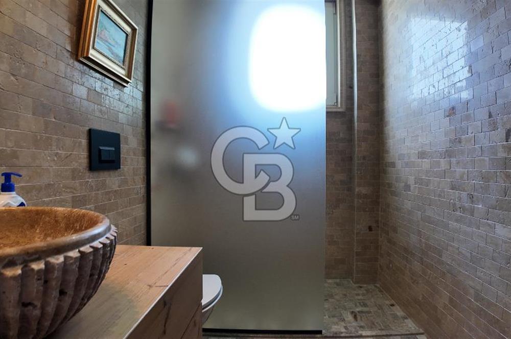 Gölbaşı Bahçelievler Mahallesinde Ultra Lüks Yapılı Villa 