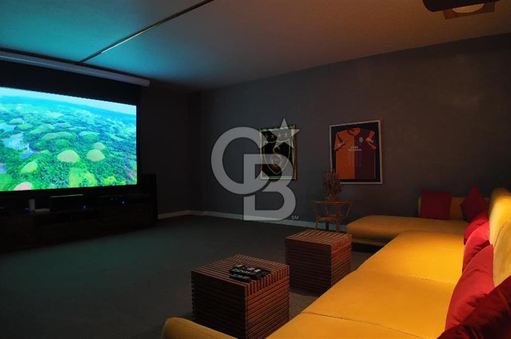 Gölbaşı Bahçelievler Mahallesinde Ultra Lüks Yapılı Villa 
