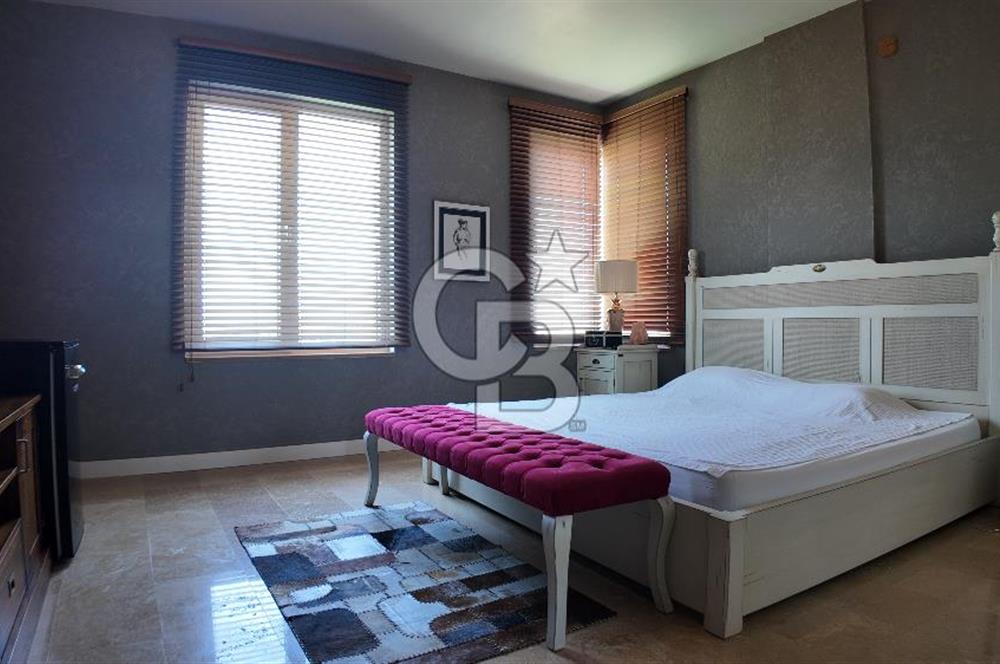 Gölbaşı Bahçelievler Mahallesinde Ultra Lüks Yapılı Villa 