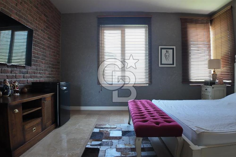 Gölbaşı Bahçelievler Mahallesinde Ultra Lüks Yapılı Villa 