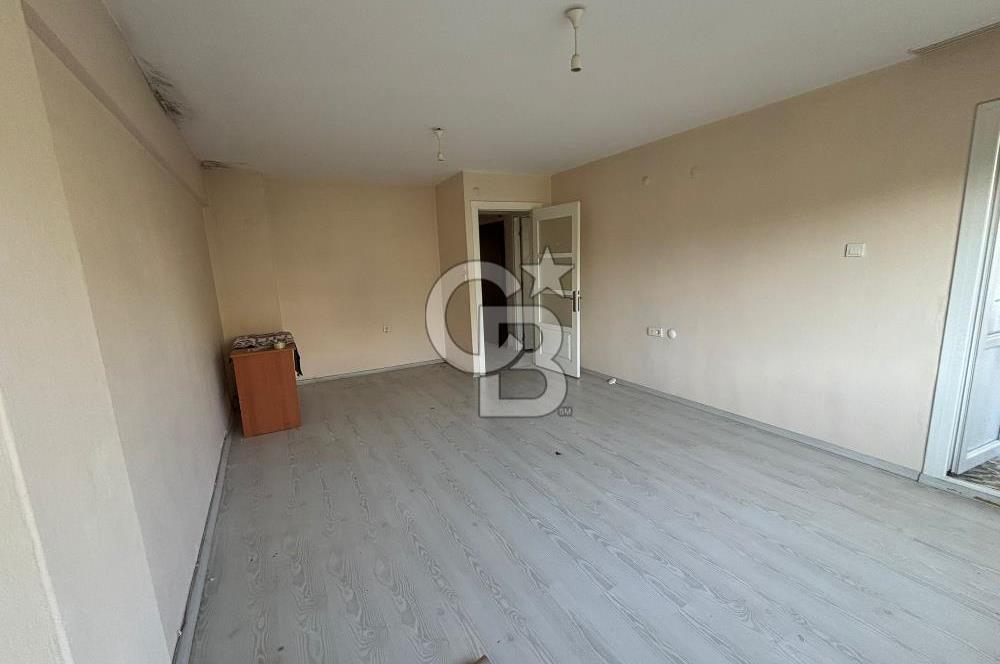 Adnan Süvari'de Park Ve Deniz Manzaralı 3+1 Ayrı Mutfaklı Daire