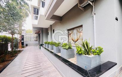 Bornova Goldiva Kuzey Sitesinde Satılık Kiracısız 2+1 Boş Daire