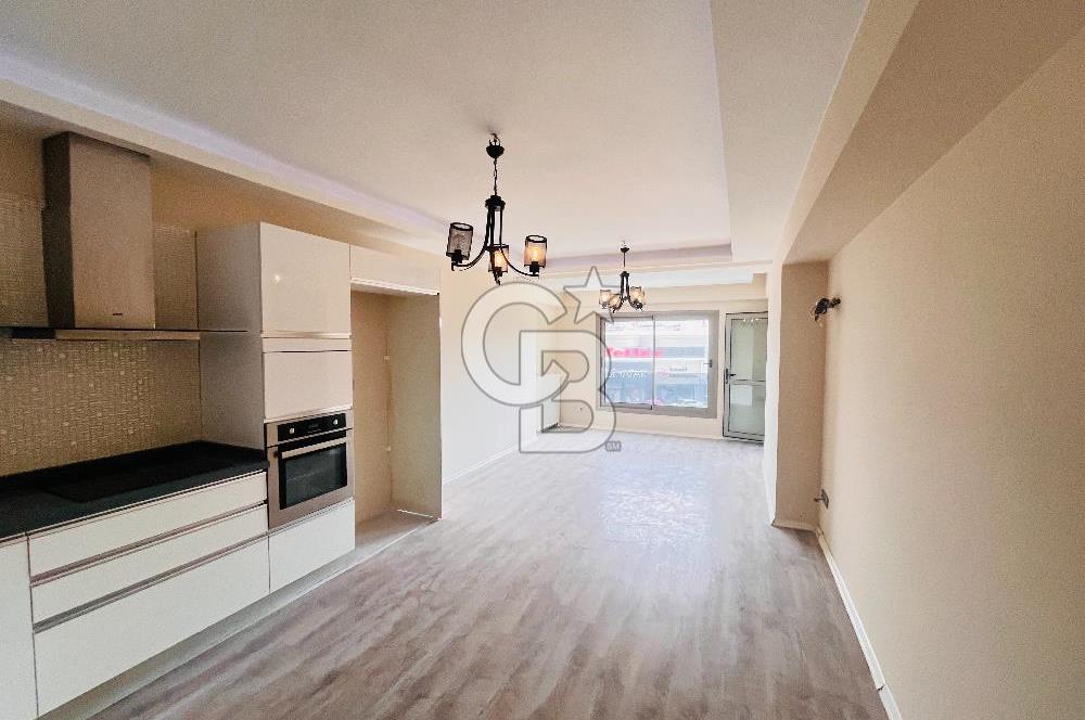 Bornova Goldiva Kuzey Sitesinde Satılık Kiracısız 2+1 Boş Daire