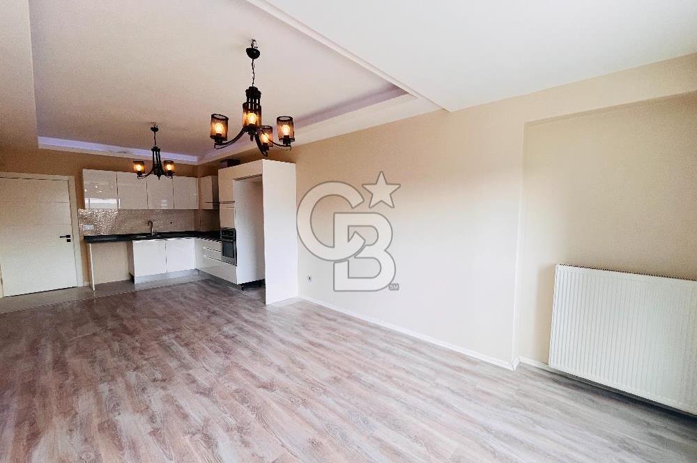 Bornova Goldiva Kuzey Sitesinde Satılık Kiracısız 2+1 Boş Daire