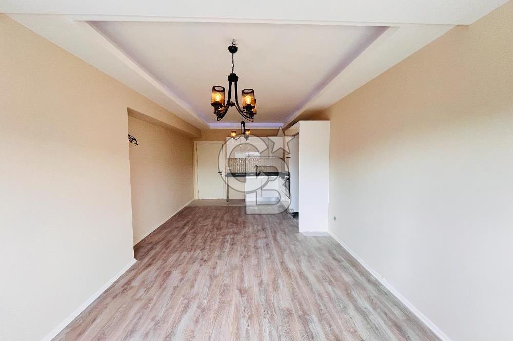 Bornova Goldiva Kuzey Sitesinde Satılık Kiracısız 2+1 Boş Daire