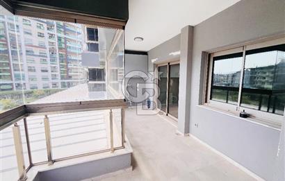 Bornova Goldiva Kuzey Sitesinde Satılık Kiracısız 2+1 Boş Daire