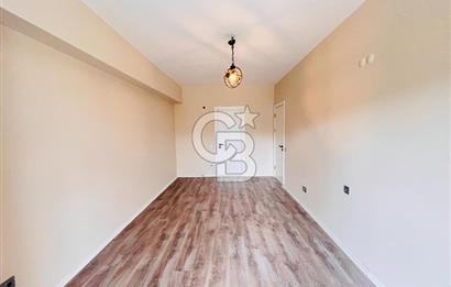 Bornova Goldiva Kuzey Sitesinde Satılık Kiracısız 2+1 Boş Daire
