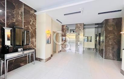 Bornova Goldiva Kuzey Sitesinde Satılık Kiracısız 2+1 Boş Daire