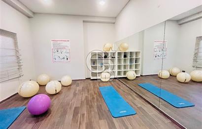 Bornova Goldiva Kuzey Sitesinde Satılık Kiracısız 2+1 Boş Daire