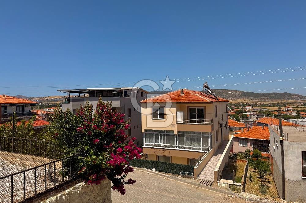 FOÇA BAĞARASI 3+1 DUBLEKS BAHÇELİ SATILIK DAİRE