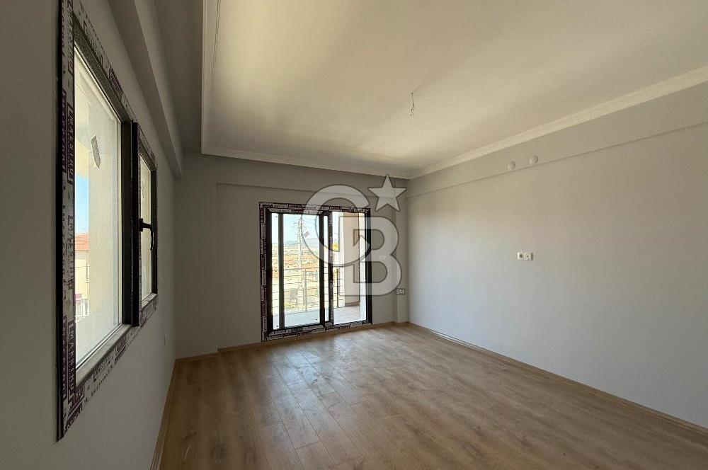 FOÇA BAĞARASI 3+1 DUBLEKS BAHÇELİ SATILIK DAİRE