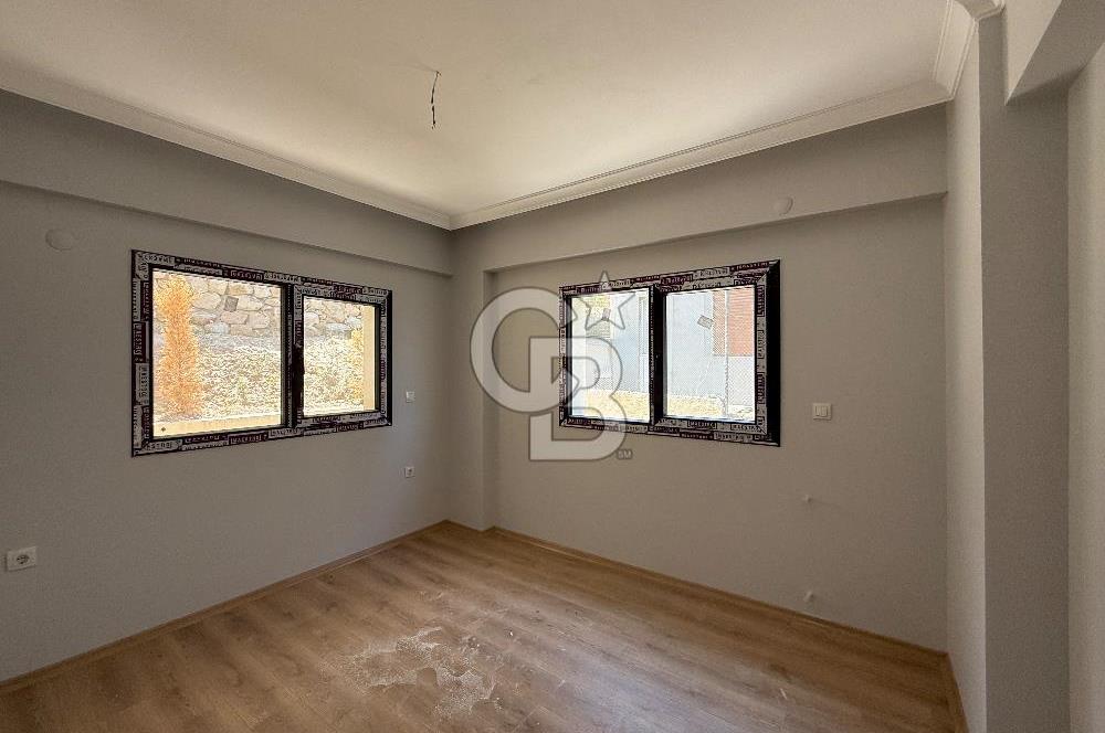FOÇA BAĞARASI 3+1 DUBLEKS BAHÇELİ SATILIK DAİRE