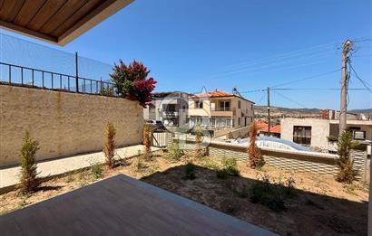 FOÇA BAĞARASI 3+1 DUBLEKS BAHÇELİ SATILIK DAİRE