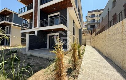 FOÇA BAĞARASI 3+1 DUBLEKS BAHÇELİ SATILIK DAİRE