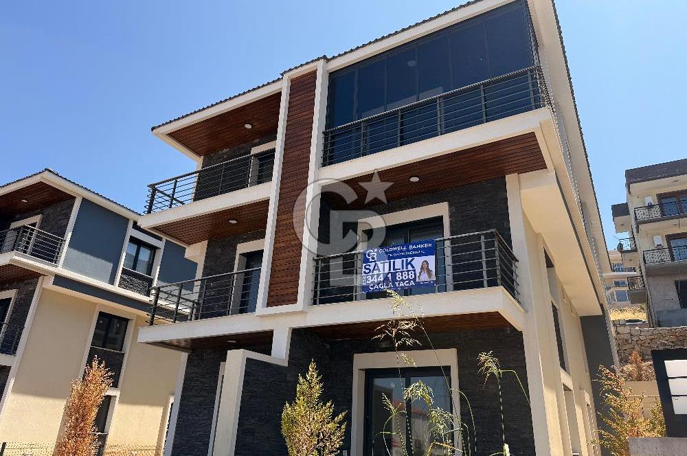 FOÇA BAĞARASI 3+1 DUBLEKS BAHÇELİ SATILIK DAİRE