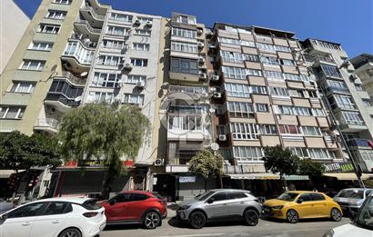 Konak İnönü cd üzerinde deniz manzaralı 2+1 satılık daire 