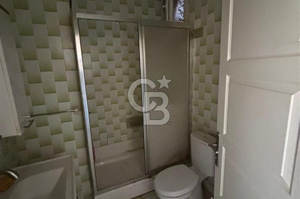Adnan Süvari'de Park Ve Deniz Manzaralı 3+1 Ayrı Mutfaklı Daire
