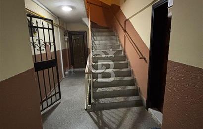 Adnan Süvari'de Park Ve Deniz Manzaralı 3+1 Ayrı Mutfaklı Daire