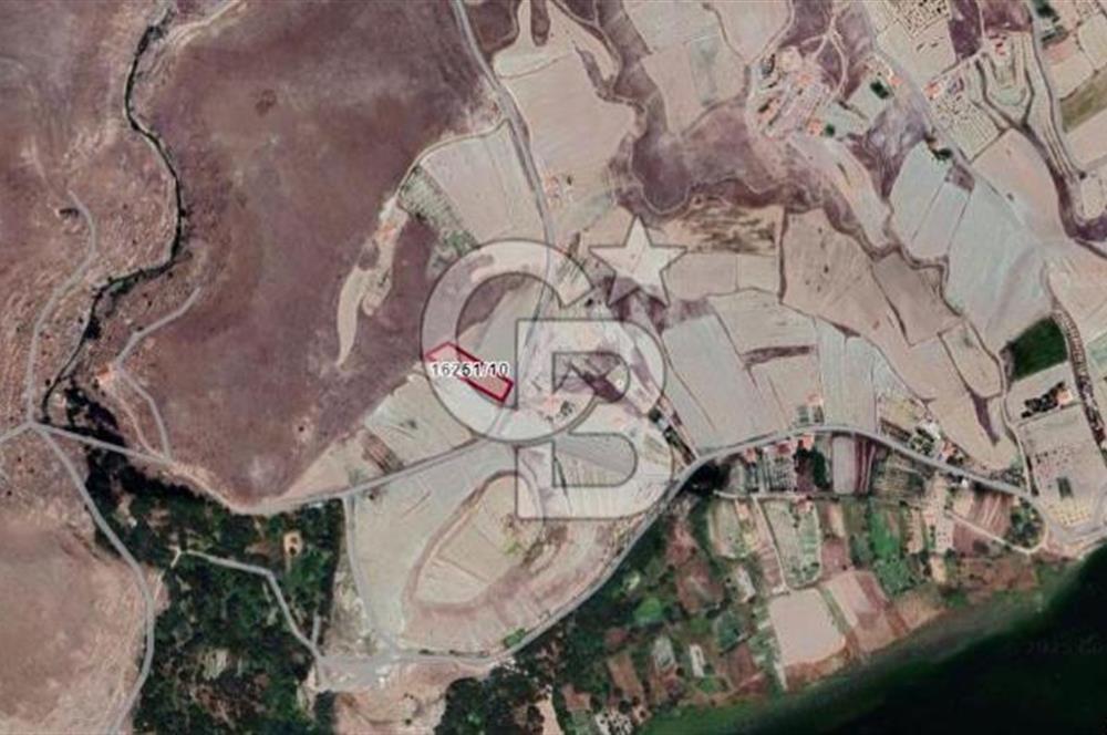 Kocasinan Yuvalı'da 3.486 M² Kızılırmağa Yakın Tarla