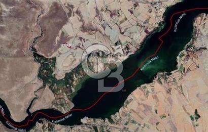 Kocasinan Yuvalı'da 3.486 M² Kızılırmağa Yakın Tarla