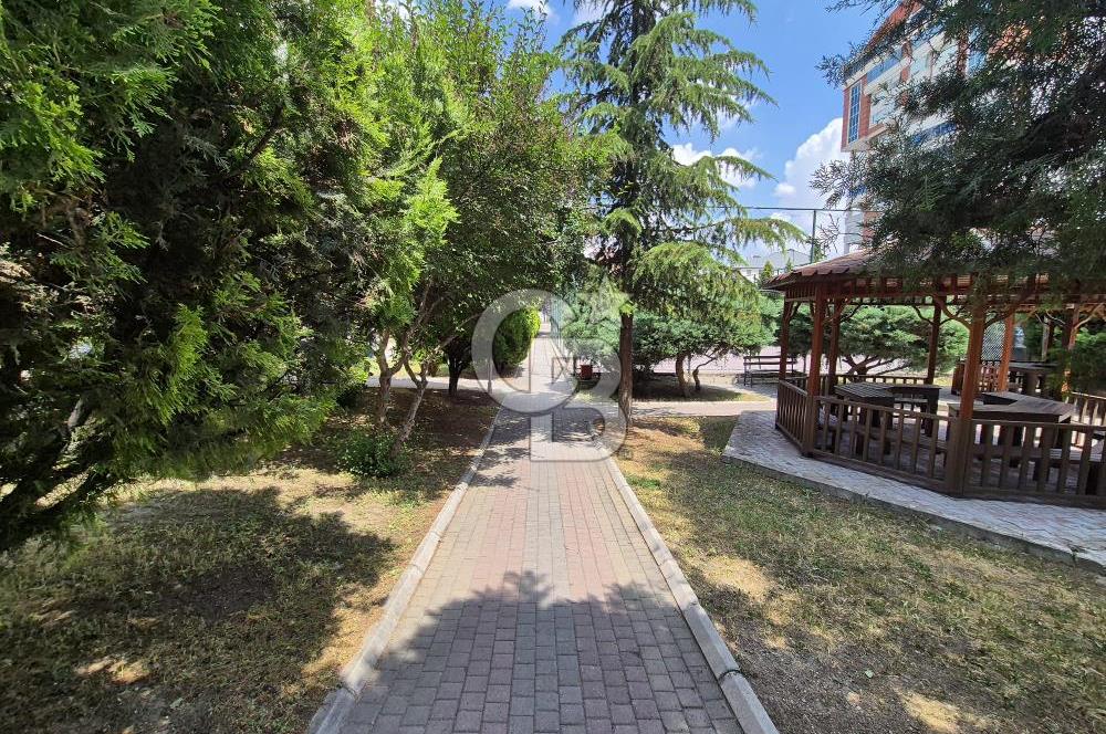 AHİMESUT'TA SİTE İÇERİSİNDE ARA KATTA SATILIK DAİRE