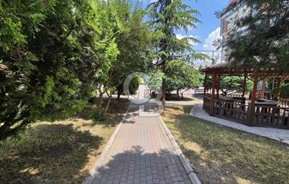 AHİMESUT'TA SİTE İÇERİSİNDE ARA KATTA SATILIK DAİRE