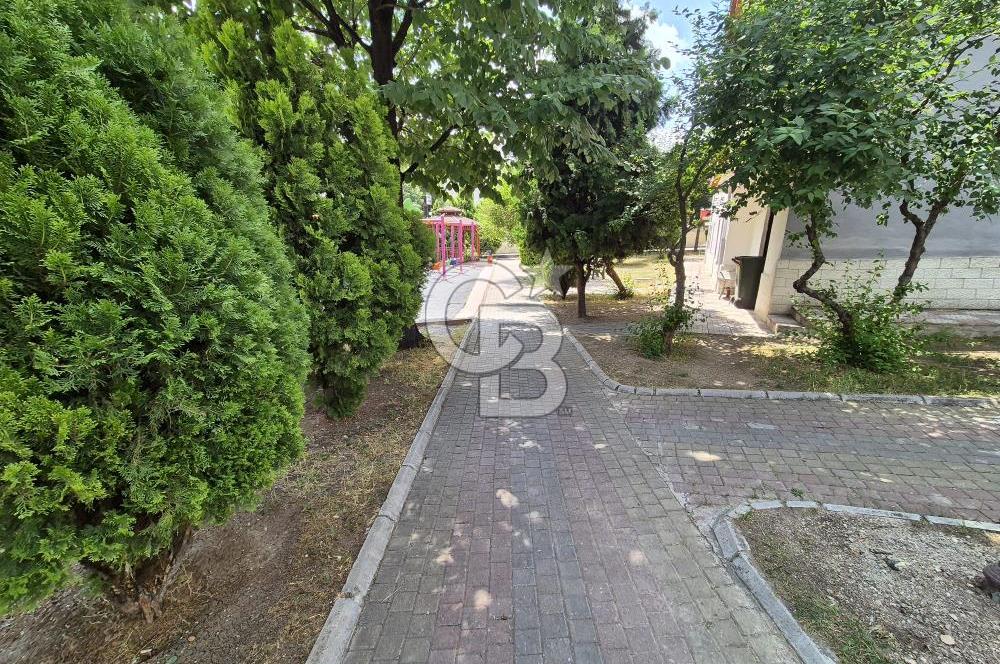 AHİMESUT'TA SİTE İÇERİSİNDE ARA KATTA SATILIK DAİRE
