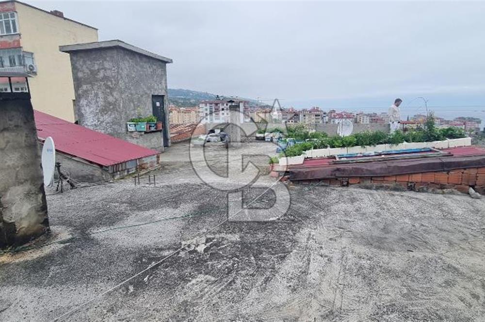AKÇAABAT KAVAKLI MAHALLESİN DE SATILIK 2+1 DAİRE